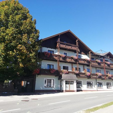 Hotel&Wirtshaus Sonne Weyregg Exterior foto