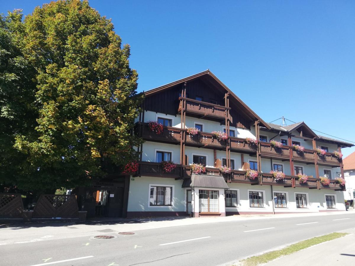 Hotel&Wirtshaus Sonne Weyregg Exterior foto